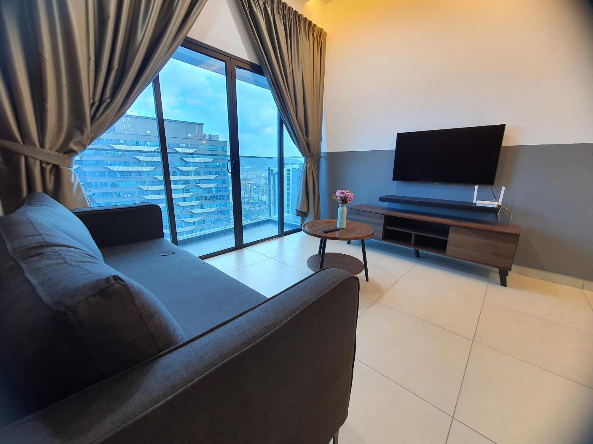 Reizz Residence By Luxury Suites Куала-Лумпур Экстерьер фото